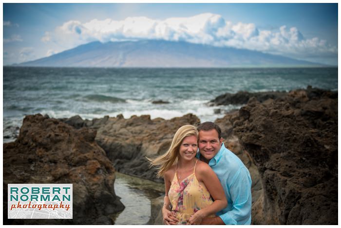 Marriott-maui-engagement-photos-Hawaii-destination-wedding
