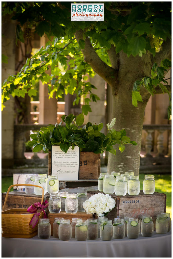wedding-Eolia -Mansion-at- Harkness-state-park-a-thyme-to-cook-cucumber-water-station